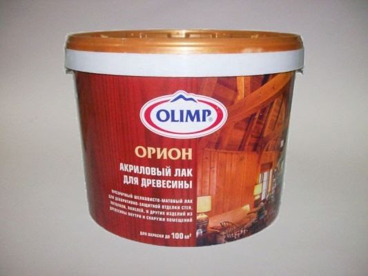lac acrilic pentru lemn