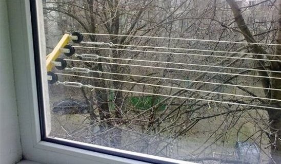 Konopi za odjeću na balkonu ili sušilici: atavizam ili prikladna alternativa?