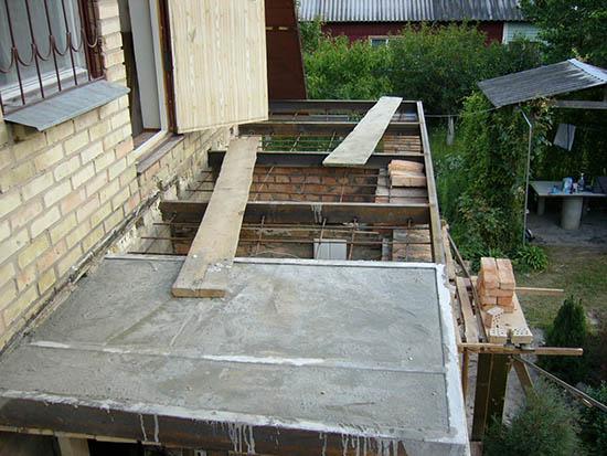 betonski balkon