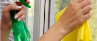 Plastik pencerelerden su bazlı boya nasıl temizlenir