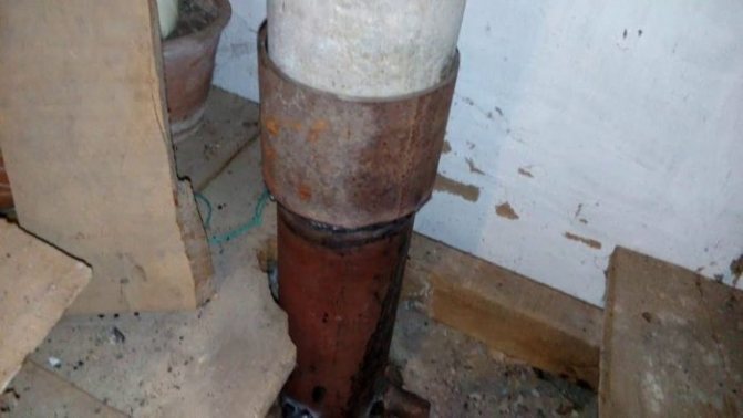 Bir asbest baca borusu, tuğla, metal kanallar nasıl yalıtılır