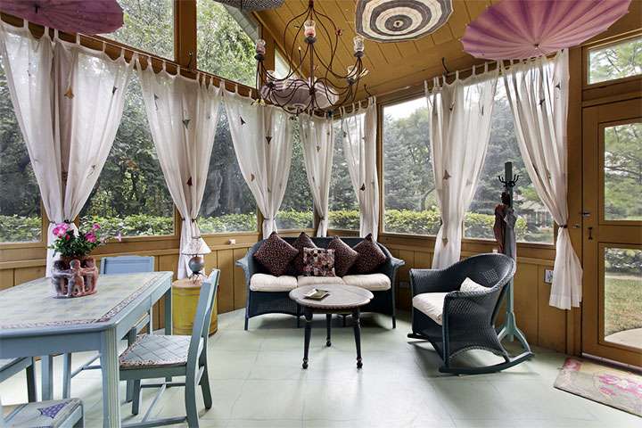 Decoración de ventanas de veranda