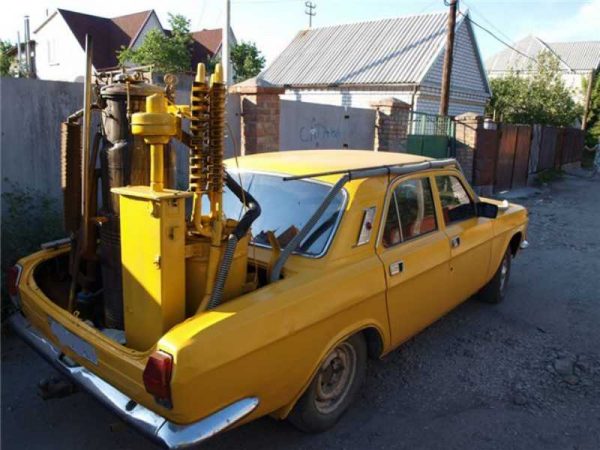 Máquina de queima de madeira hoje