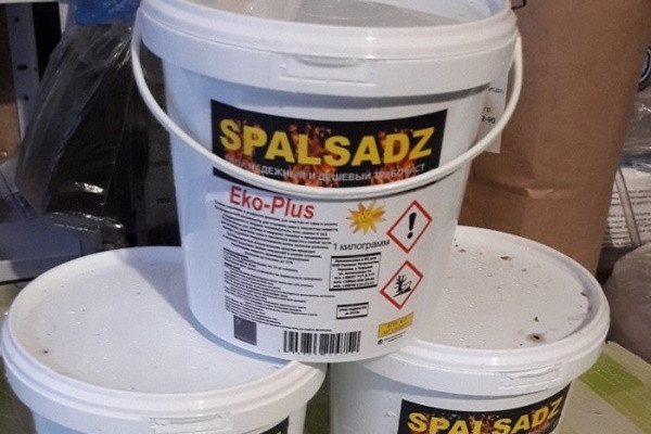 Mabisang komposisyon para sa paglilinis ng mga boiler at hurno