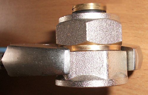 Acessórios para tubos de metal-plástico-chave inglesa