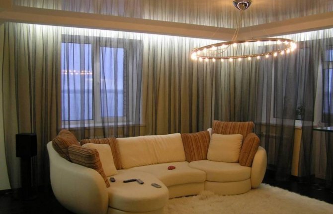 Foto nummer 24: Design av gardinstenger for gardiner: muligheter for forskjellige interiørstiler