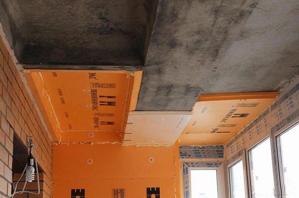 fotoğraf: balkon tavanının penoplex ile yalıtımı