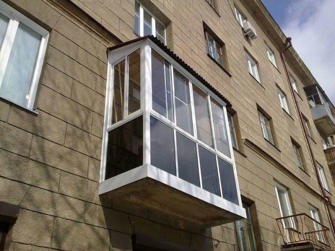 Френски балкон остъкляване тонизиране