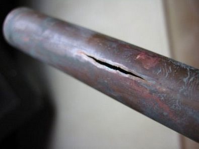 vandhammer i vandforsyningssystemet årsag