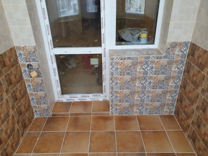 Pencere yamaçlarında döşeme