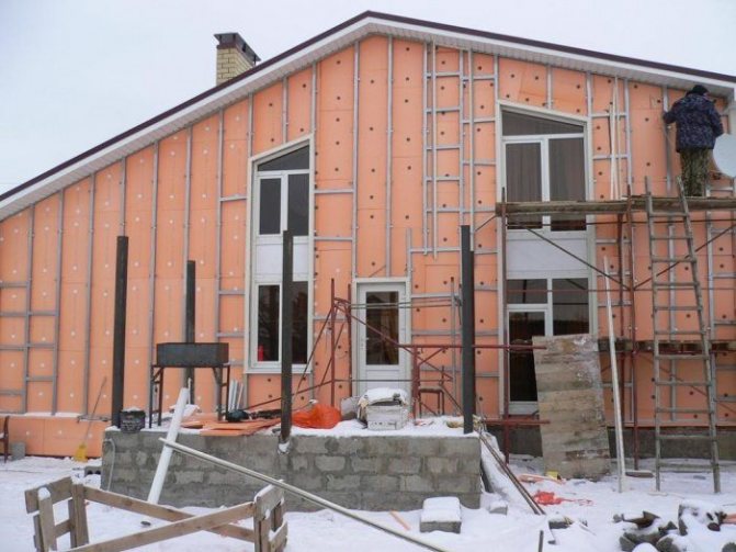 Kako popraviti penoplex od 20 mm na zid od opeke i suhozidom