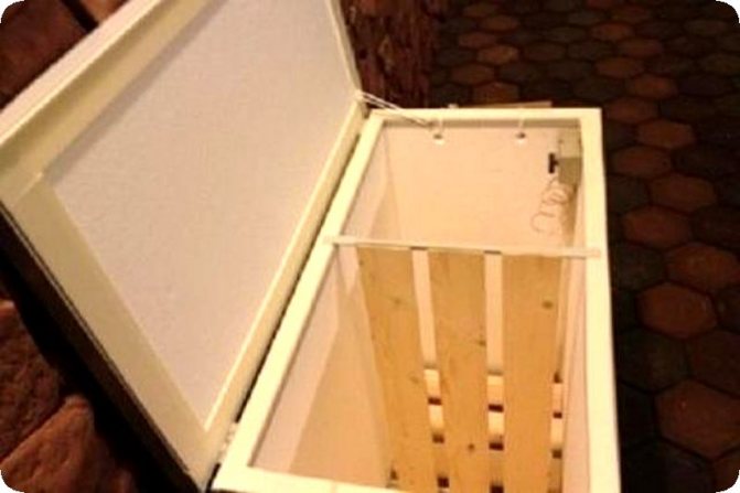 Balkonda sebze saklamak için bir kutu nasıl yapılır