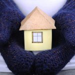 Hvordan holder jeg huset varmt om vinteren?