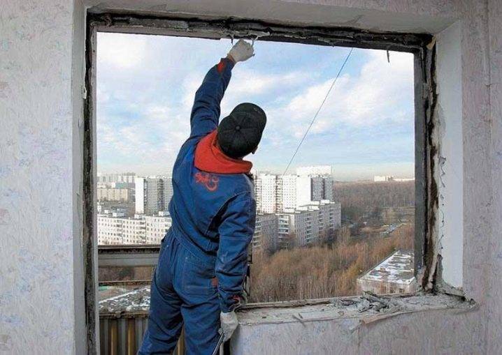 Bir balkon bloğu nasıl seçilir: yapı ve malzeme türleri