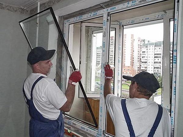 How to remove a glass unit from a plastic window by yourself