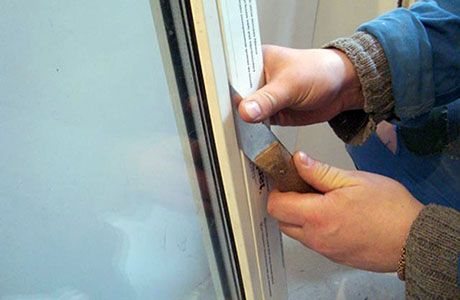 Cómo reemplazar una unidad de vidrio en una ventana de plástico usted mismo: video, instrucciones