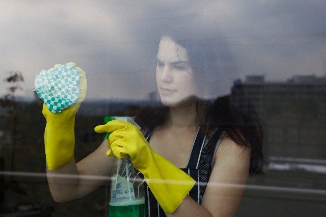 imagen de lavar ventanas