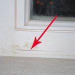 slika pukotina u okvirima prozora