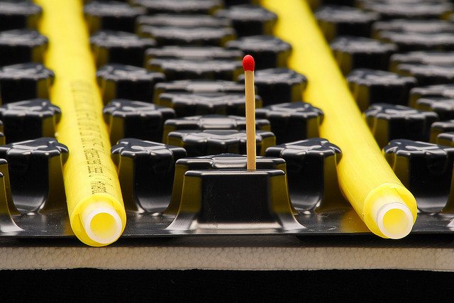 fixação do tubo de aquecimento por piso radiante