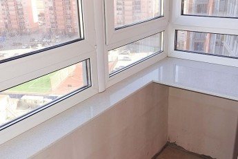 Alféizar de ventana de cuarzo St Helens White para el acabado del balcón aislado