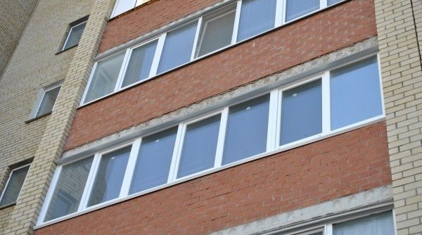 Lođa i balkon: razlike su značajne, ali imaju istu svrhu
