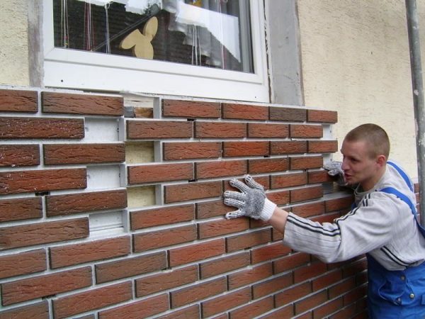 Монтаж на клинкерни панели