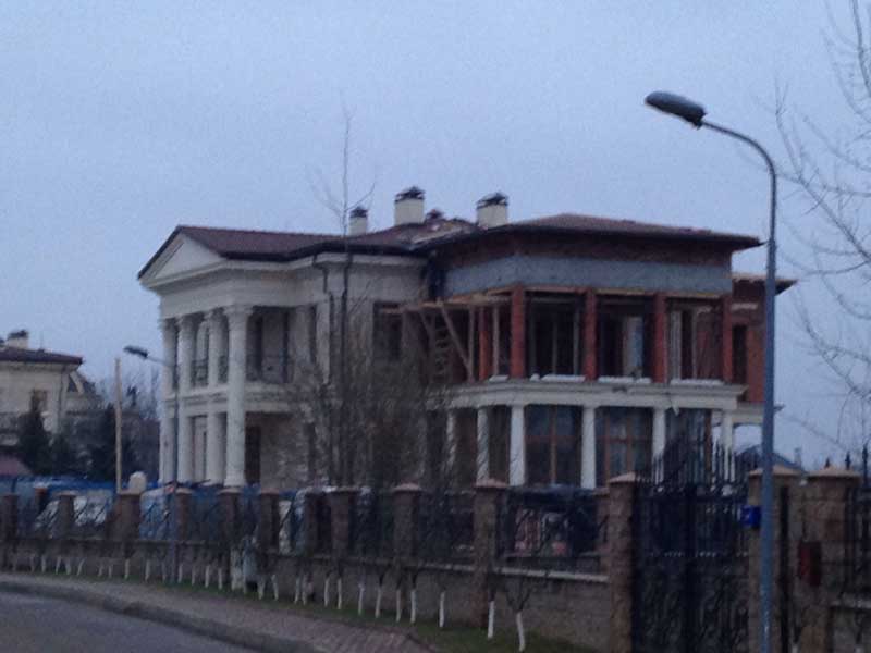 Montaža krova u Elite vikend naselju Monolit