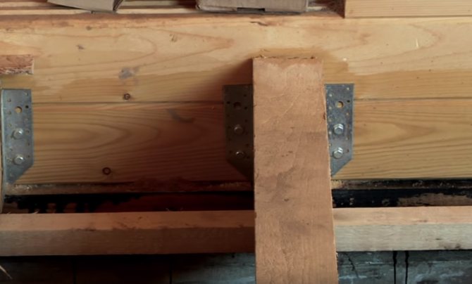 Inštalácia guľatiny na balkón a lodžiu