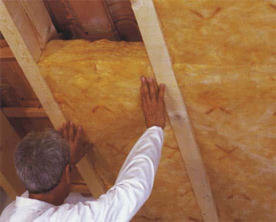 Installation of a mineral plate