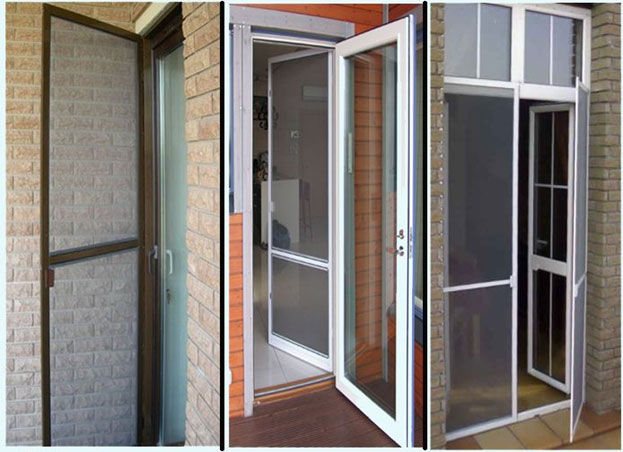 Mosquito net for entrance doors of a private house
