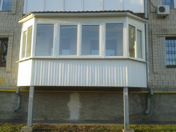 Cât de mare poate fi mărit un balcon fără permisiune