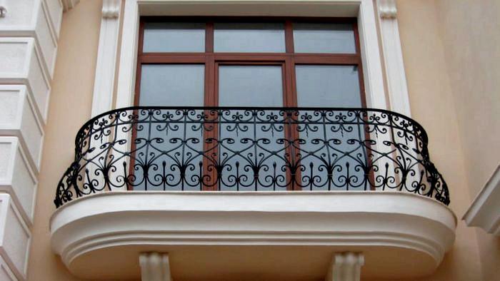 Naložiť na balkón v panelovom dome