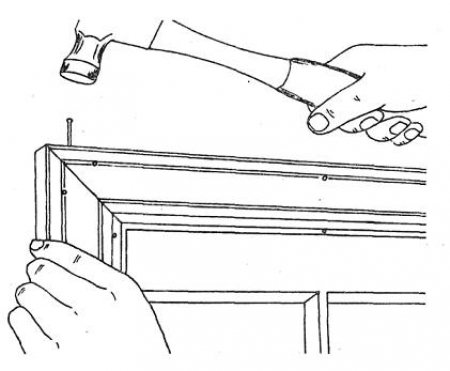platne na oknách v drevenom dome