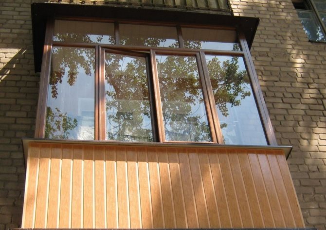 Placare exterioară a balconului pentru bricolaj - instrucțiuni pas cu pas cu fotografii și descrieri