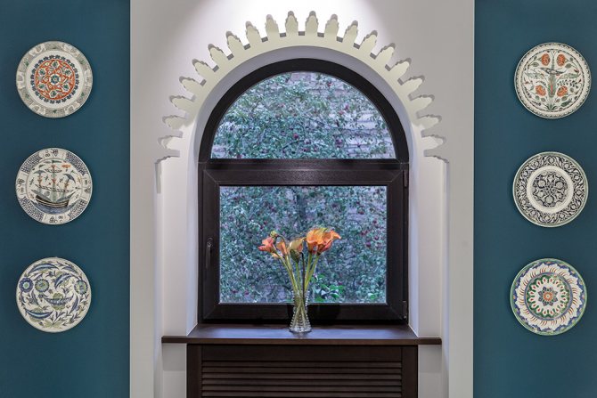 window with triplex glass after installation