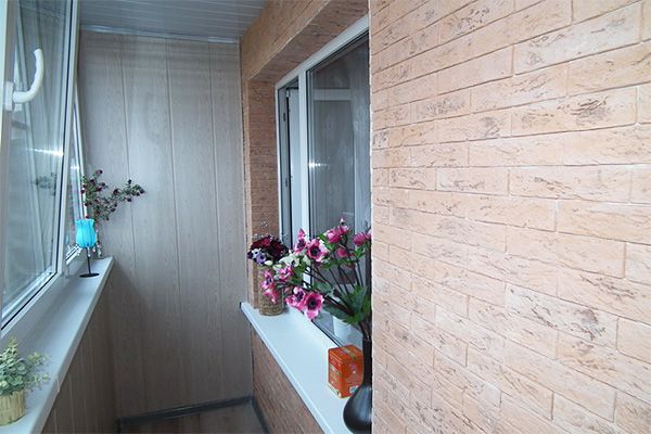 tuğla benzeri klinker karolar ile balkon bitirme