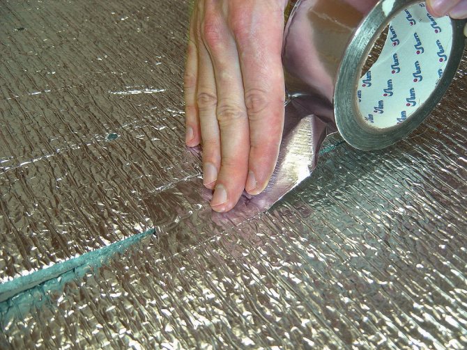 Barieră de vapori de balcon atunci când se izolează din interior cu penoplex sau vată minerală cu propriile mâini Instrucțiuni Foto și video