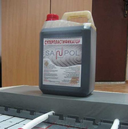 Plastifikator za estrih podnog grijanja