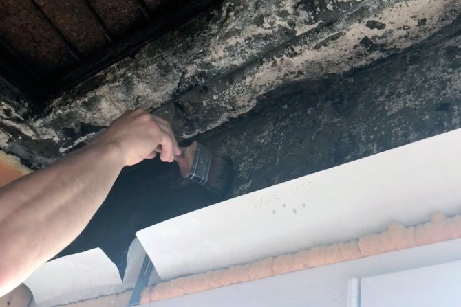 Förberedelser för att vattentäta balkongen