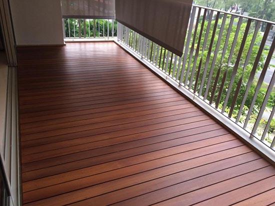 open balcony floor
