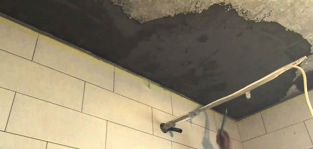 tavanul de pe balcon din panouri din pvc - impermeabilizare