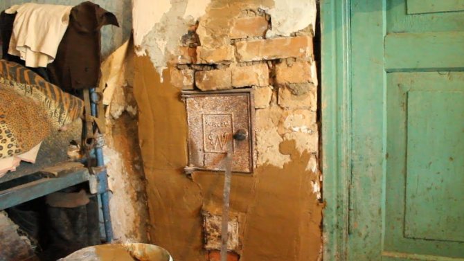 un ejemplo del uso de yeso de estufa en la decoración de un apartamento