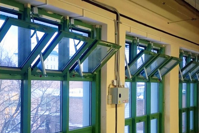 Geamuri ignifuge cu acționări electrice automate