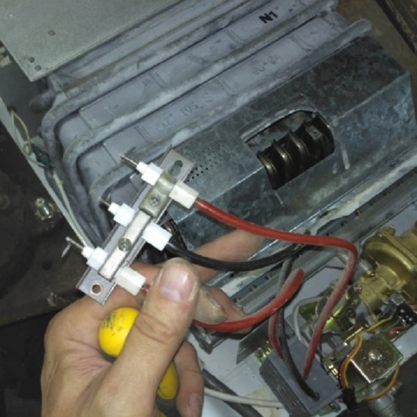 Reparación bricolaje de calentadores de agua a gas.