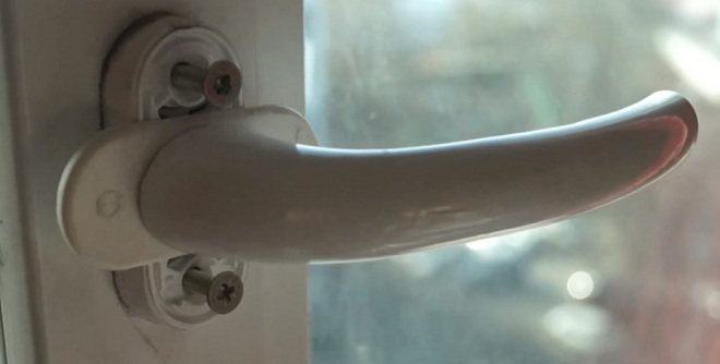 Reparați-vă singuri și reglați o ușă de balcon - instrucțiuni pas cu pas cu fotografii și descrieri