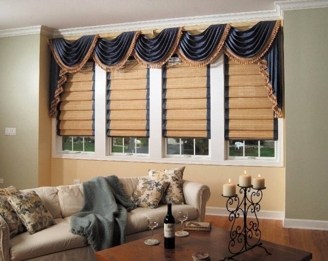 Roman curtain