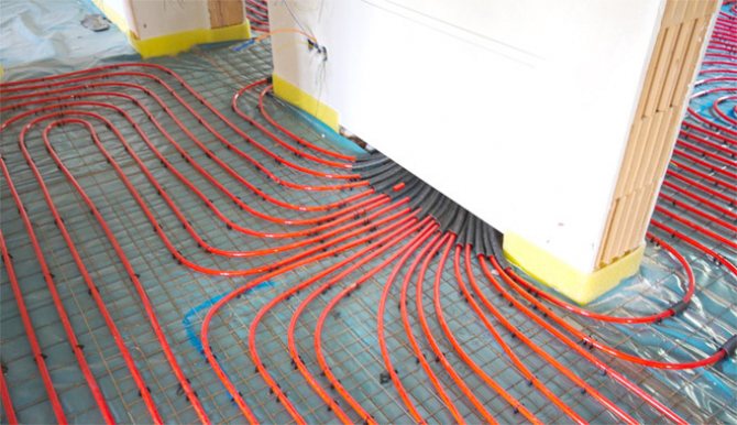 Layout de tubos para um piso aquecido a água