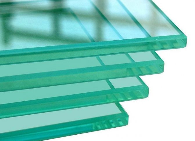 Plastik pencereler için cam