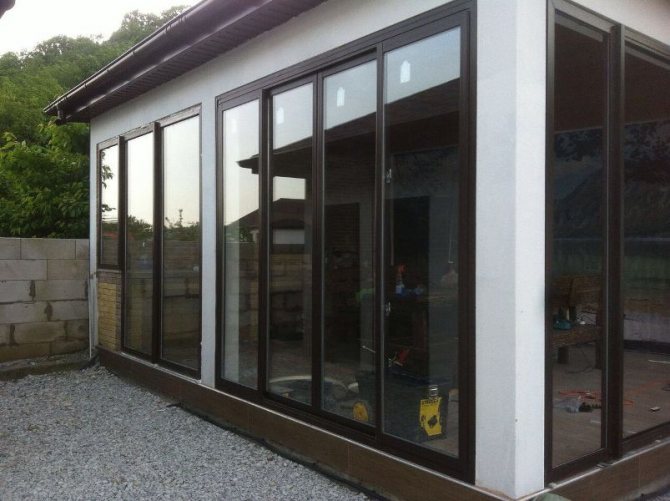 Electric Heated Insulating Glass Safety