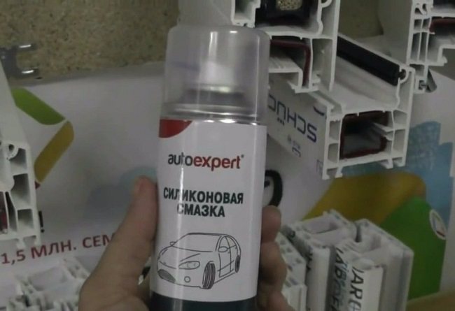 spray lubricante de silicona universal para ventanas
